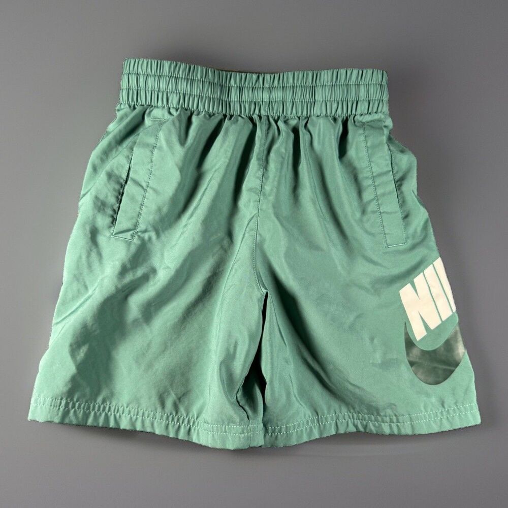 Nike Sportswear Club Big Kids Woven Shorts Green Youth Medium 6"